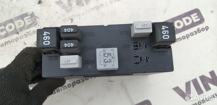 Блок управления бортовой сети Volkswagen Golf 5