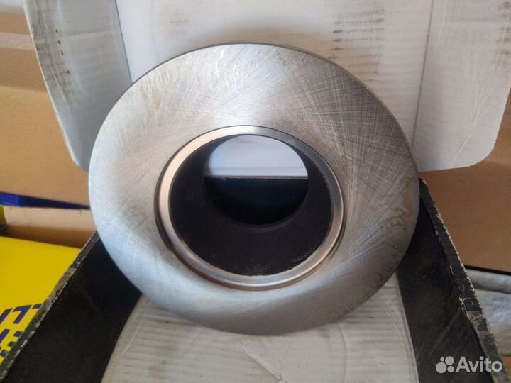 Тормозной диск mercedes mb100d