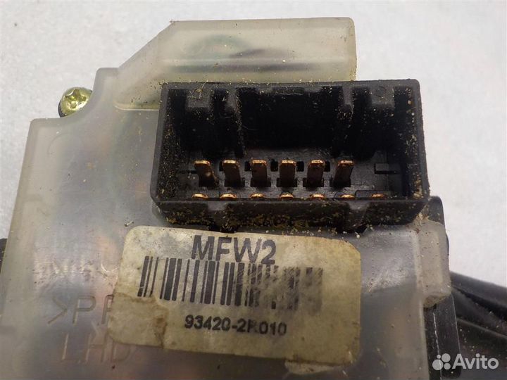 Переключатель стеклоочистителей Hyundai i30 (FD)