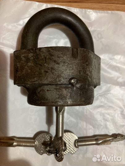 Замок навесной