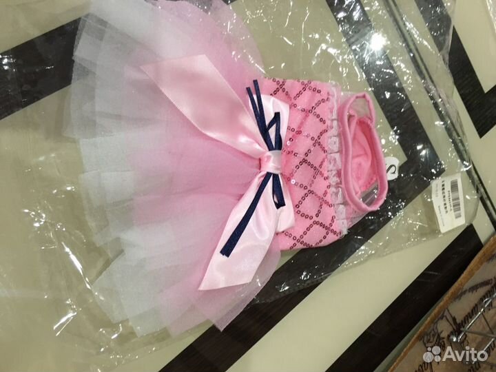 Для собачки платье,зим.комбинезон S