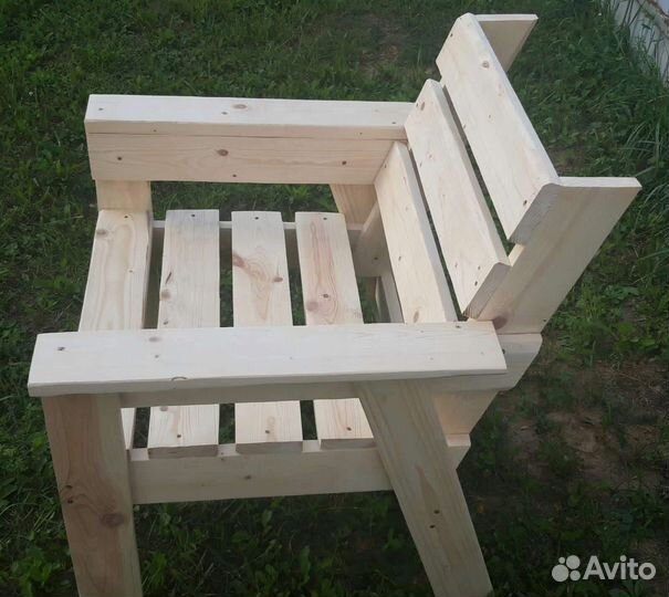 Кресло садовое из натурального дерева