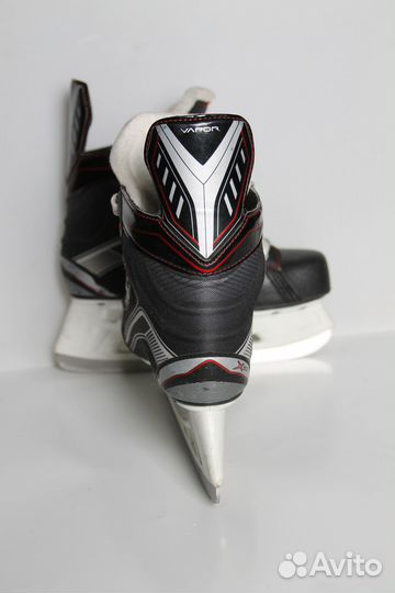 Хоккейные коньки bauer vapor x300