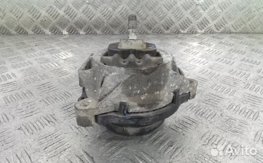 Подушка двигателя дизельная BMW 3 F30/F31 (DEA04BL02)