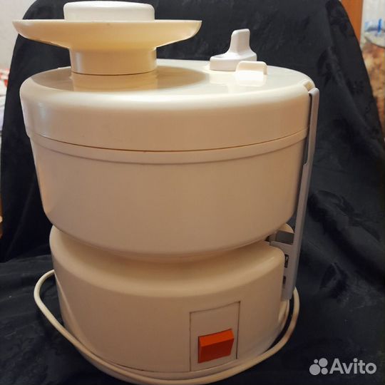 Соковыжималка из СССР свпп 301