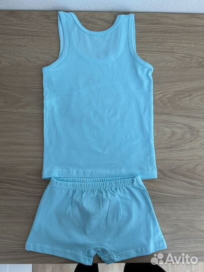 Майка и трусики на мальчика новые 92-98