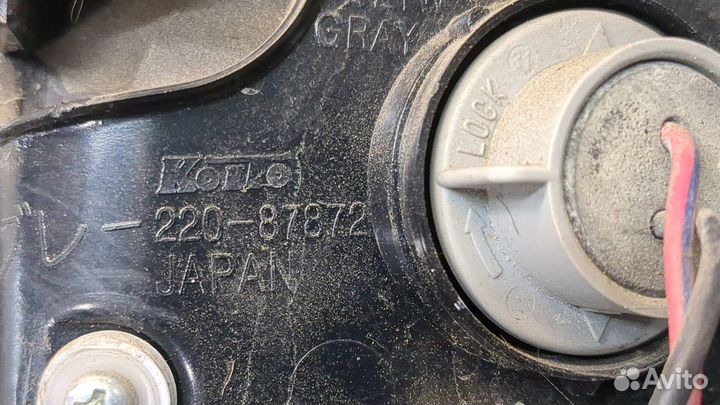 Фонарь (задний) левый Mitsubishi Pajero