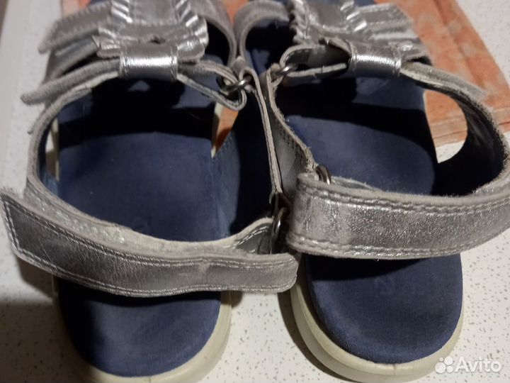 Босоножки для девочки