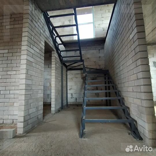 Изготовление лестниц из металлоконструкций