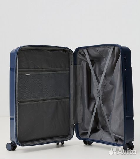 Чемодан новый полипропилен 85л