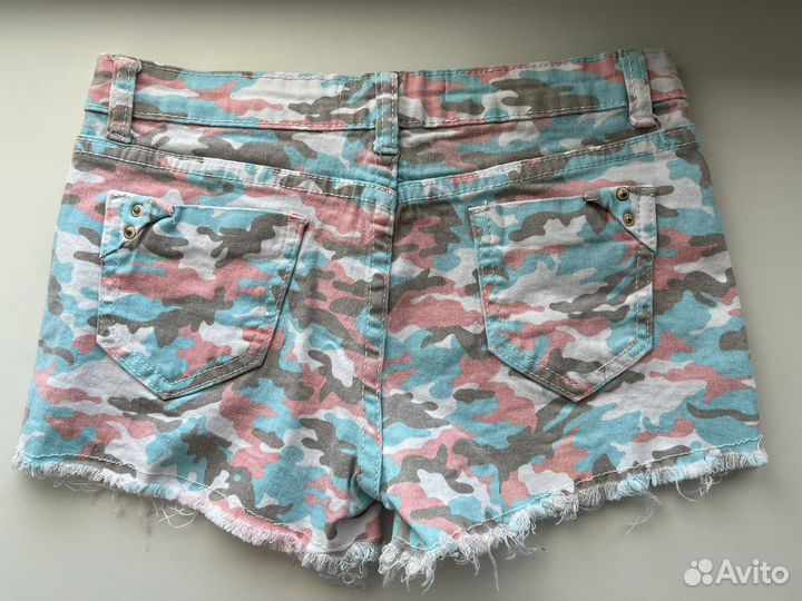 Шорты женские