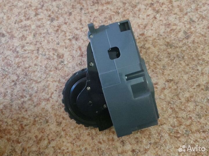 Правый или левый блок с резиной, в сборе