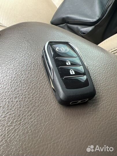 Выкидной ключ Toyota