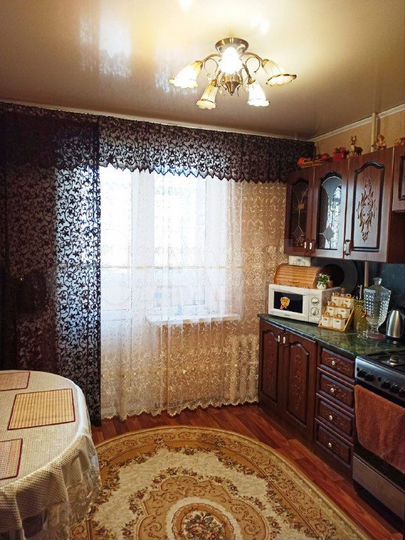 2-к. квартира, 54 м², 3/5 эт.