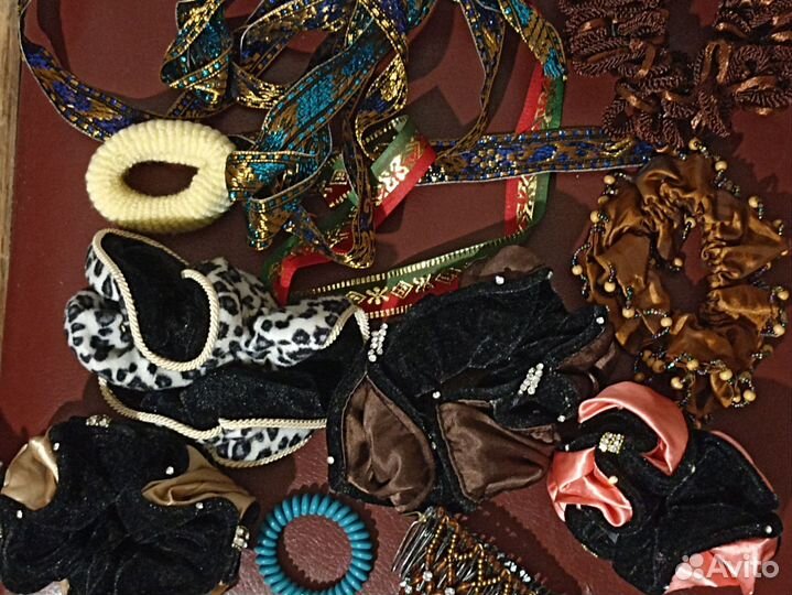 Заколки резинки ленты для волос