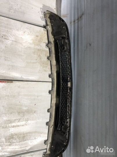 Решетка бампера передняя Mercedes-Benz Gla-Class
