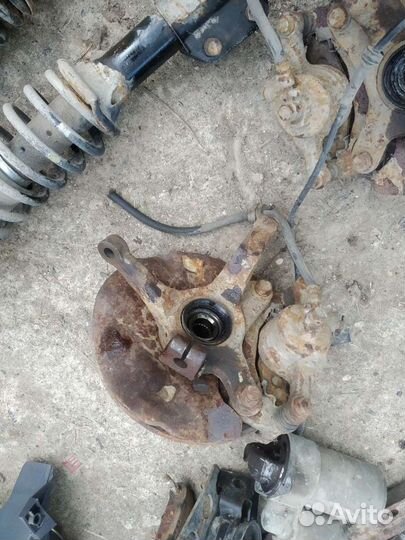 Кулак поворотный daewoo matiz