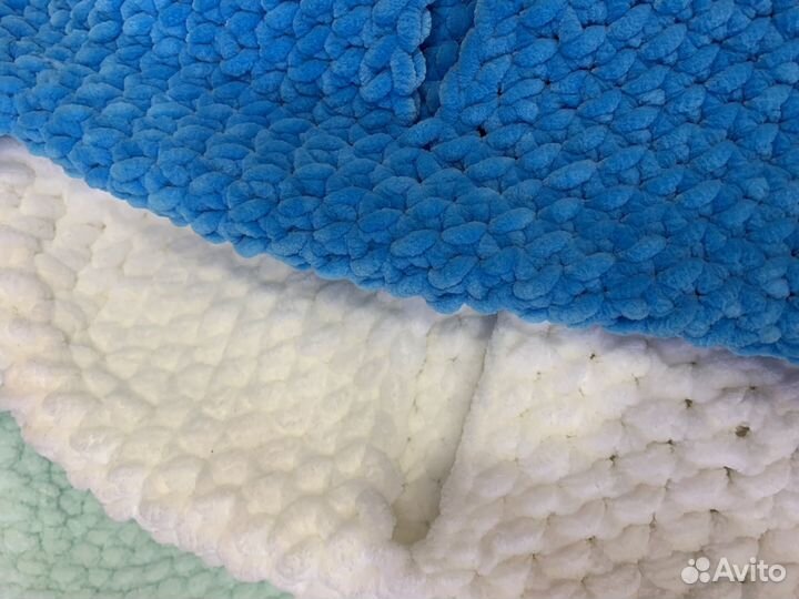 Балаклава с ушками вязаная женская