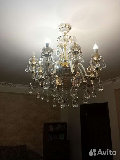 Люстра потолочная бу