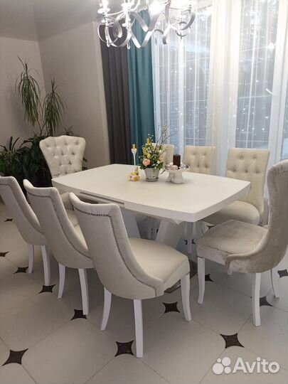 Мягкий стул со спинкой