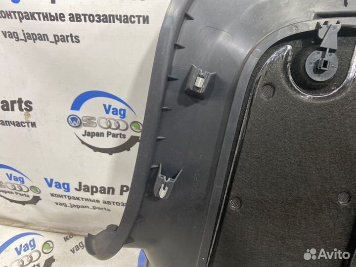 Обшивка багажника задняя правая Volkswagen Tiguan