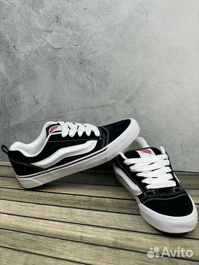 Vans Knu Skool