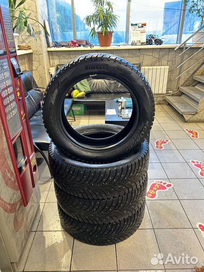 Pirelli Scorpion Ice Zero 2 225/55 R19