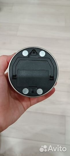 Часы с магнитом