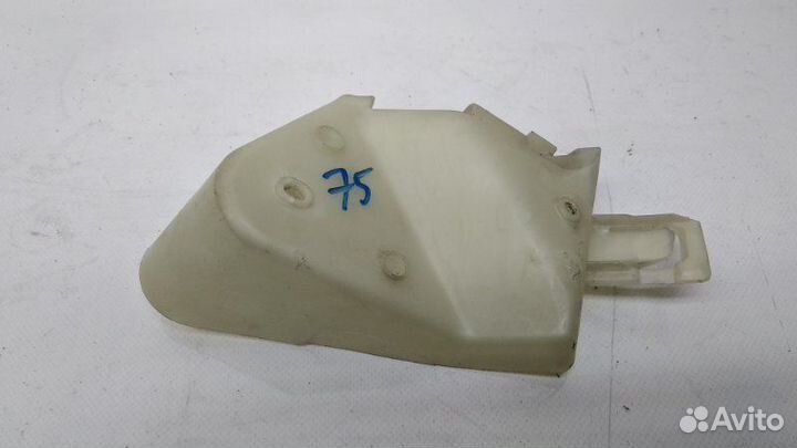 Кронштейн бампера задний левый Ford Focus 3 2.0