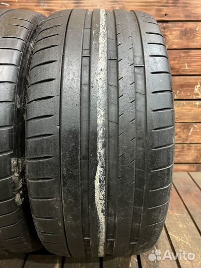 Michelin Pilot Sport 4 S 235/35 R20