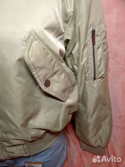 Ветровка женская