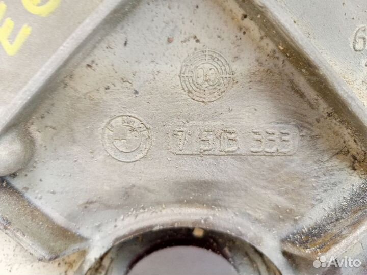 Крышка двигателя передняя 11147533686