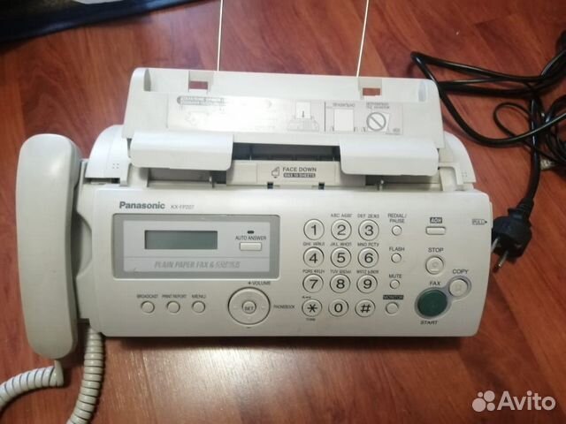 Факс Panasonic KX-FP207
