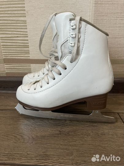 Фигурные коньки jackson artist