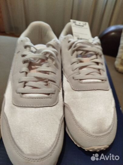 Кроссовки reebok женские новые