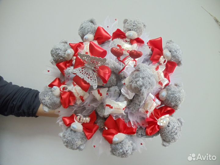 Букет из мягких игрушек