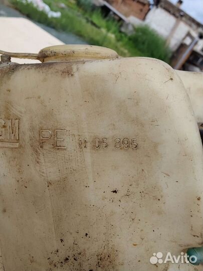 Бачок омывателя с мотором Opel Vectra A Опель