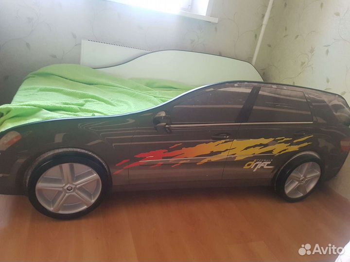 Кровать детская