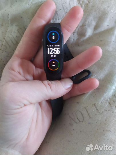 Фитнес трекеры Mi bend6