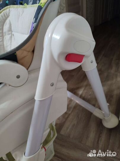 Стульчик для кормления