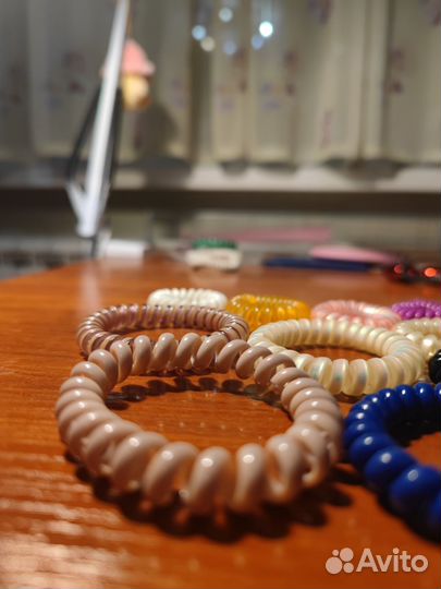 Резинка для волос и игры