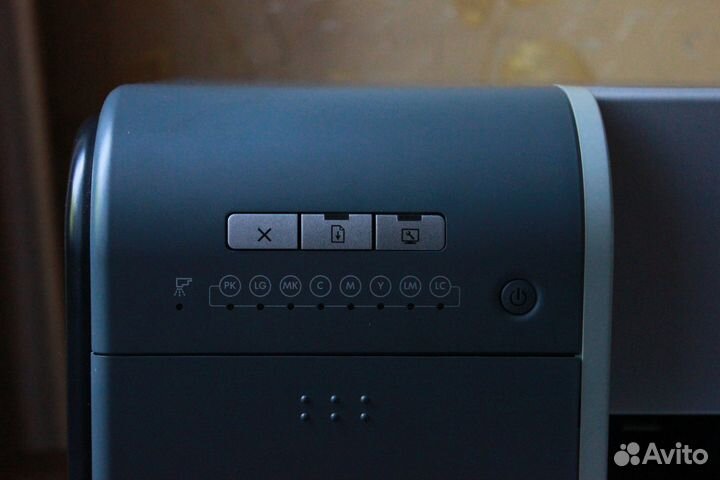 Цветной фотопринтер А3 HP Photosmart Pro B8850