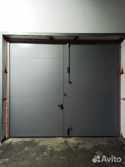 Дверь стальная техническая