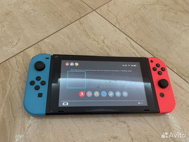 Приставка Nintendo Switch и чехол (синий )