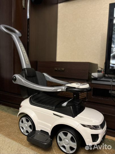 Детская машинка каталка с ручкой