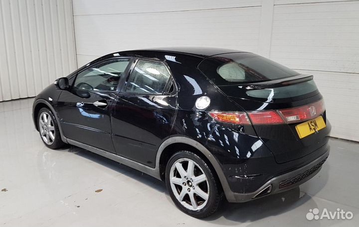 Разбирается honda Civic 5D 2006-2012