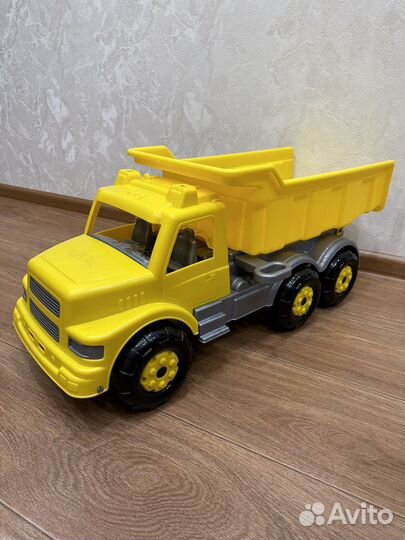 Машинка Грузовик
