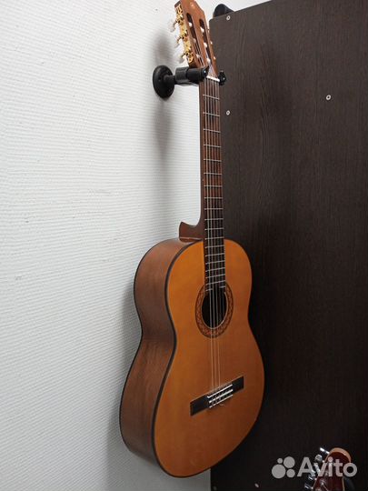 Классическая гитара yamaha c70