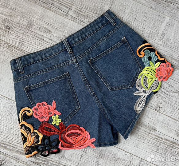 Шорты джинсовые новые