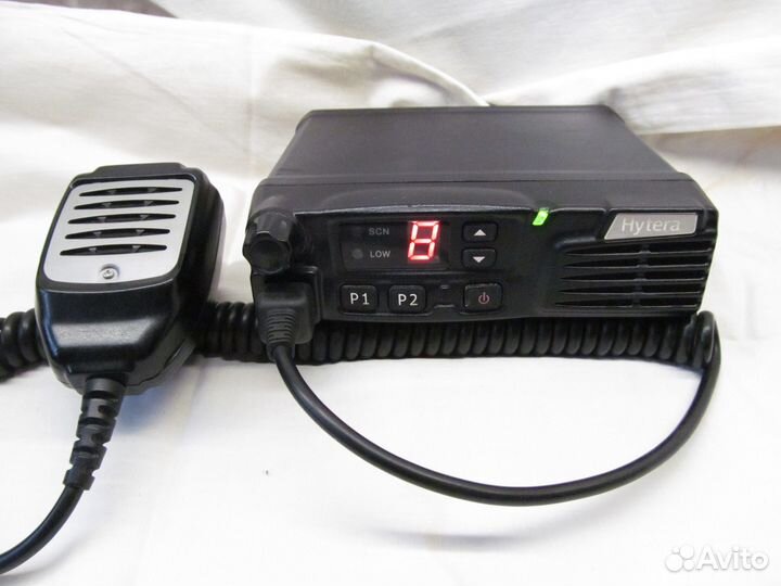 Старинная VHF радиостанция Hytera TM-600V